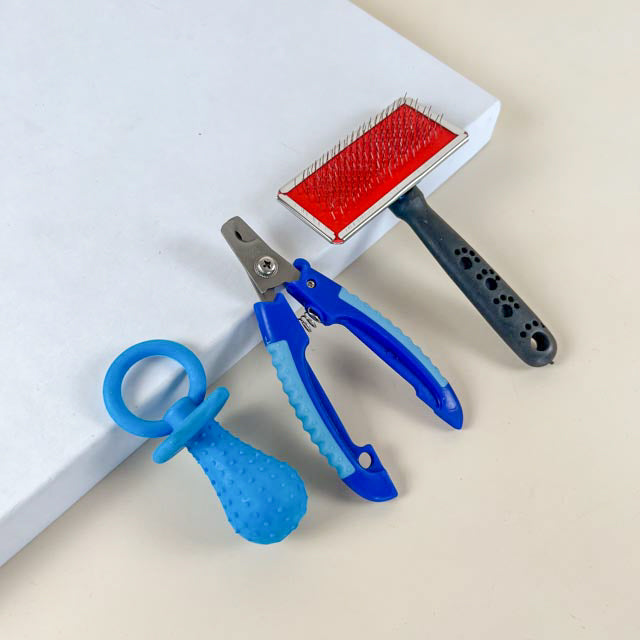 ANNAM Sada na péči o srst s nehty s gumovou hračkou 15 cm