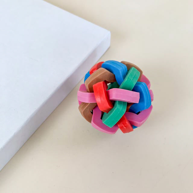 ANNAM Barevný míček s rolničkou pro psy 9 cm