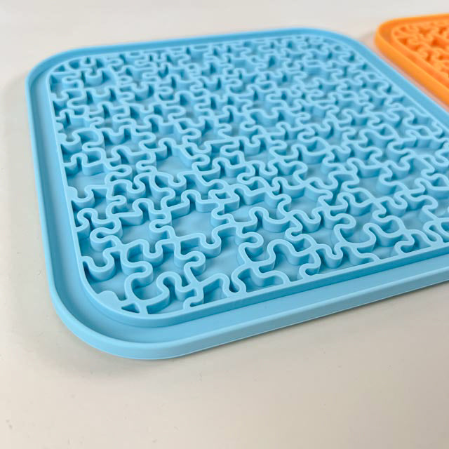 ANNAM Lizací podložka proti hltání Puzzle 20 cm