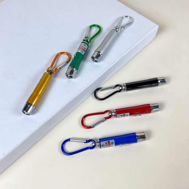 ANNAM Klíčenka s karabinkou a laserem 12 cm
