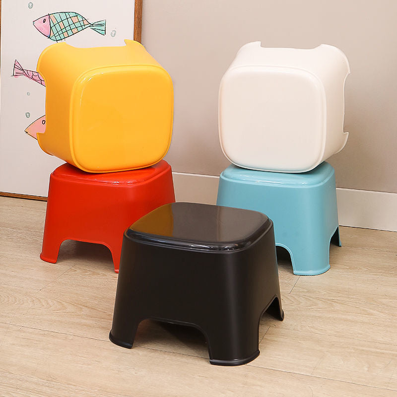 Stolička a sedačka pro děti