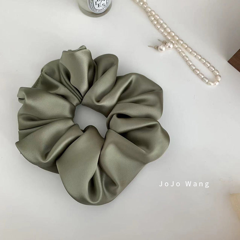 Saténová scrunchie