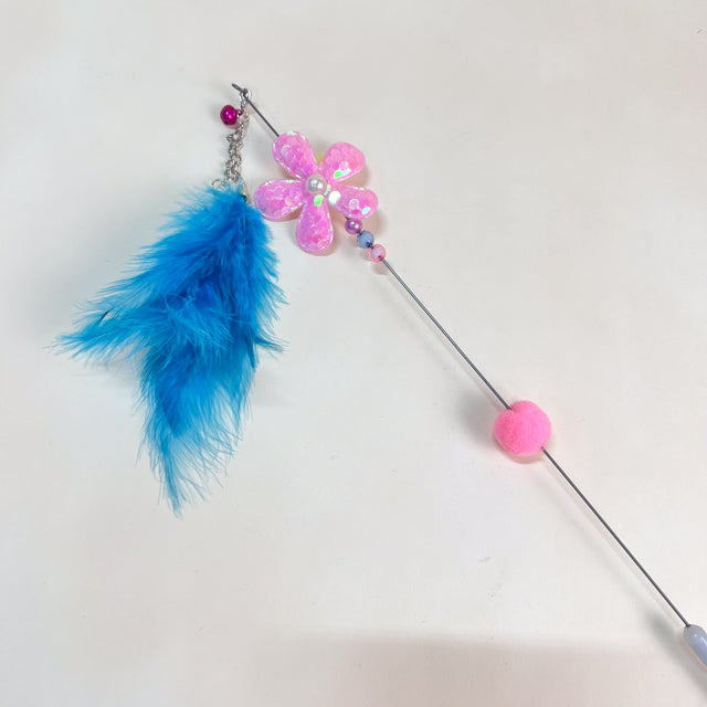 ANNAM Škadlítko pro kočky s peřím 60cm