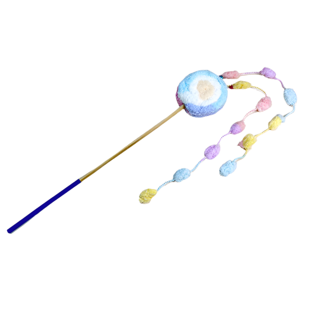 ANNAM Škádlítko s pom pom šňůrkou 50cm