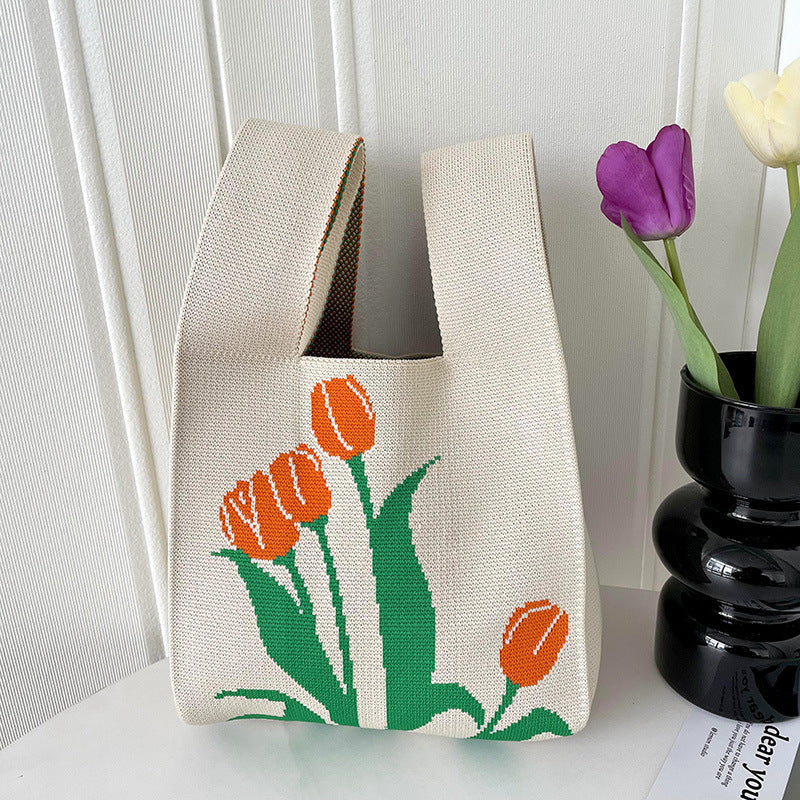 Korean Woven Wonder Shoulder Bag Bílý tulipán