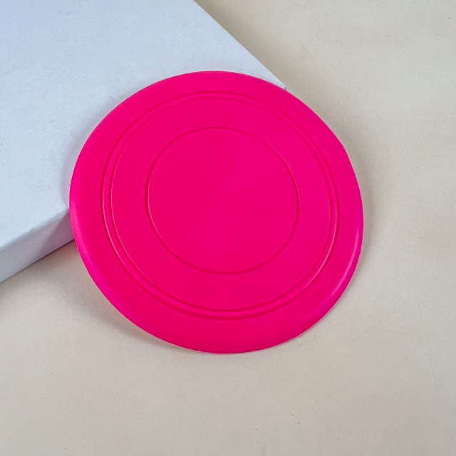 Rubber flying plate for dogs