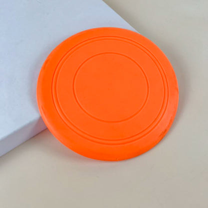 Rubber flying plate for dogs