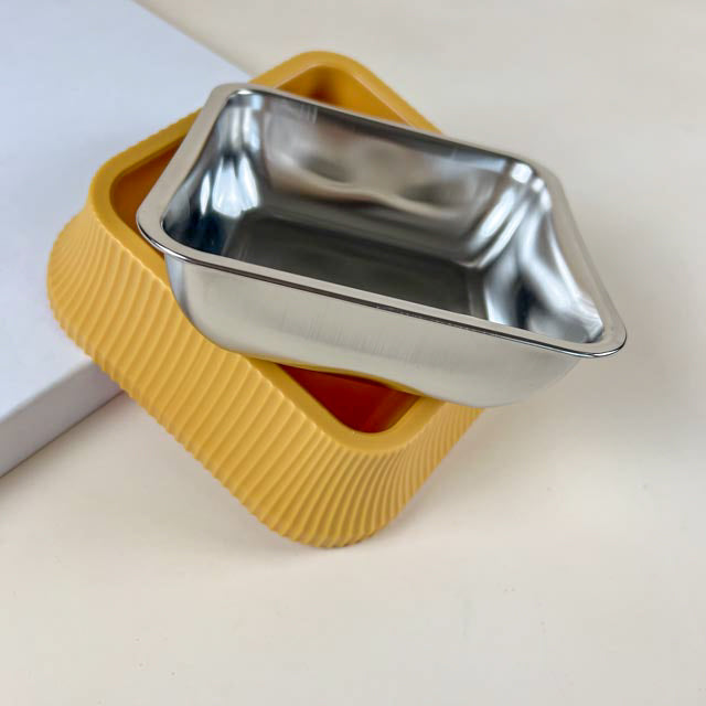 A bowl for feed with stainless steel bowl