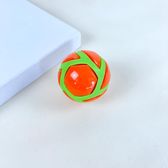 A rubber ball 7cm, medium hard
